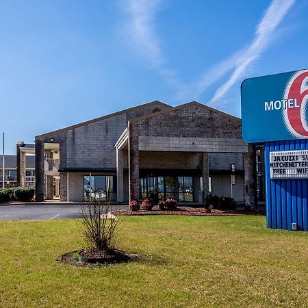 Motel 6-Kenly, Nc Εξωτερικό φωτογραφία