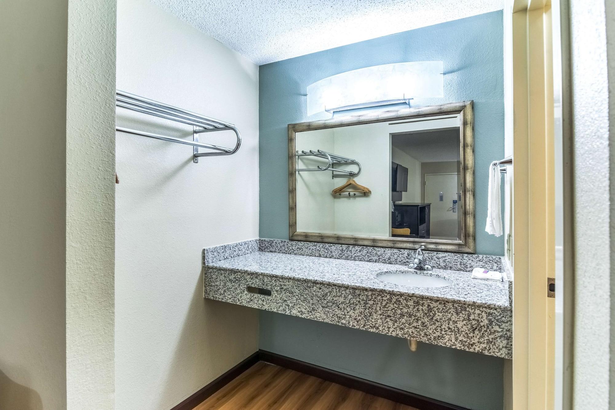 Motel 6-Kenly, Nc Εξωτερικό φωτογραφία