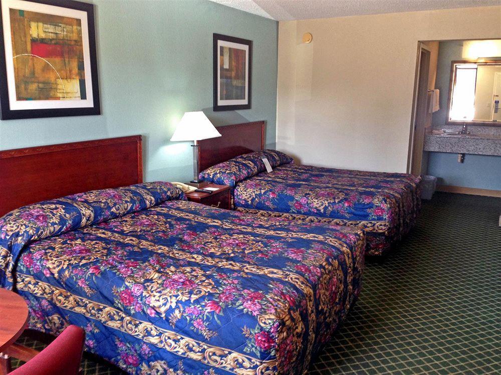 Motel 6-Kenly, Nc Εξωτερικό φωτογραφία