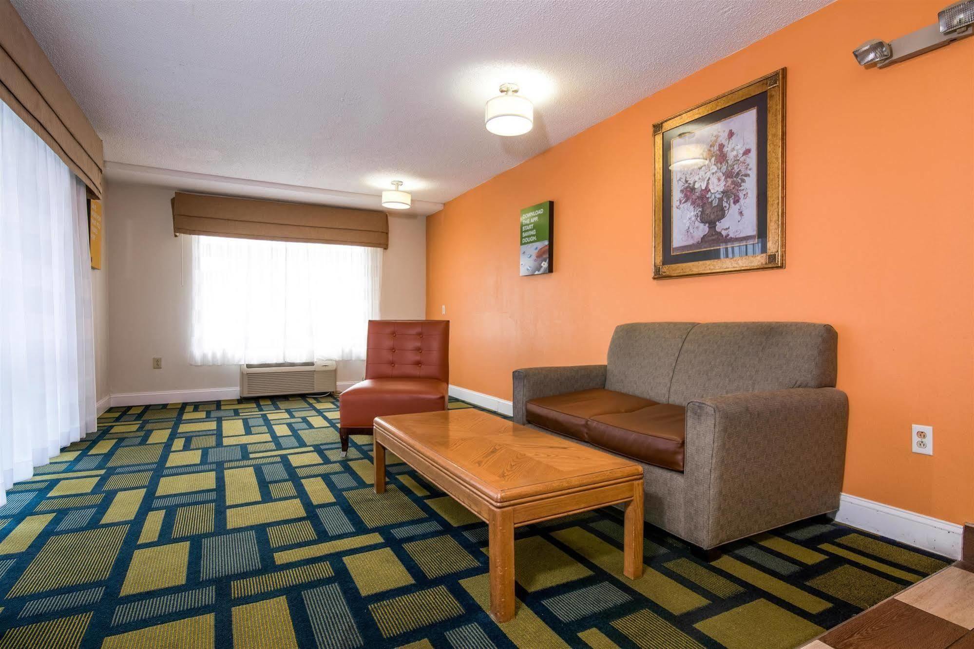 Motel 6-Kenly, Nc Εξωτερικό φωτογραφία