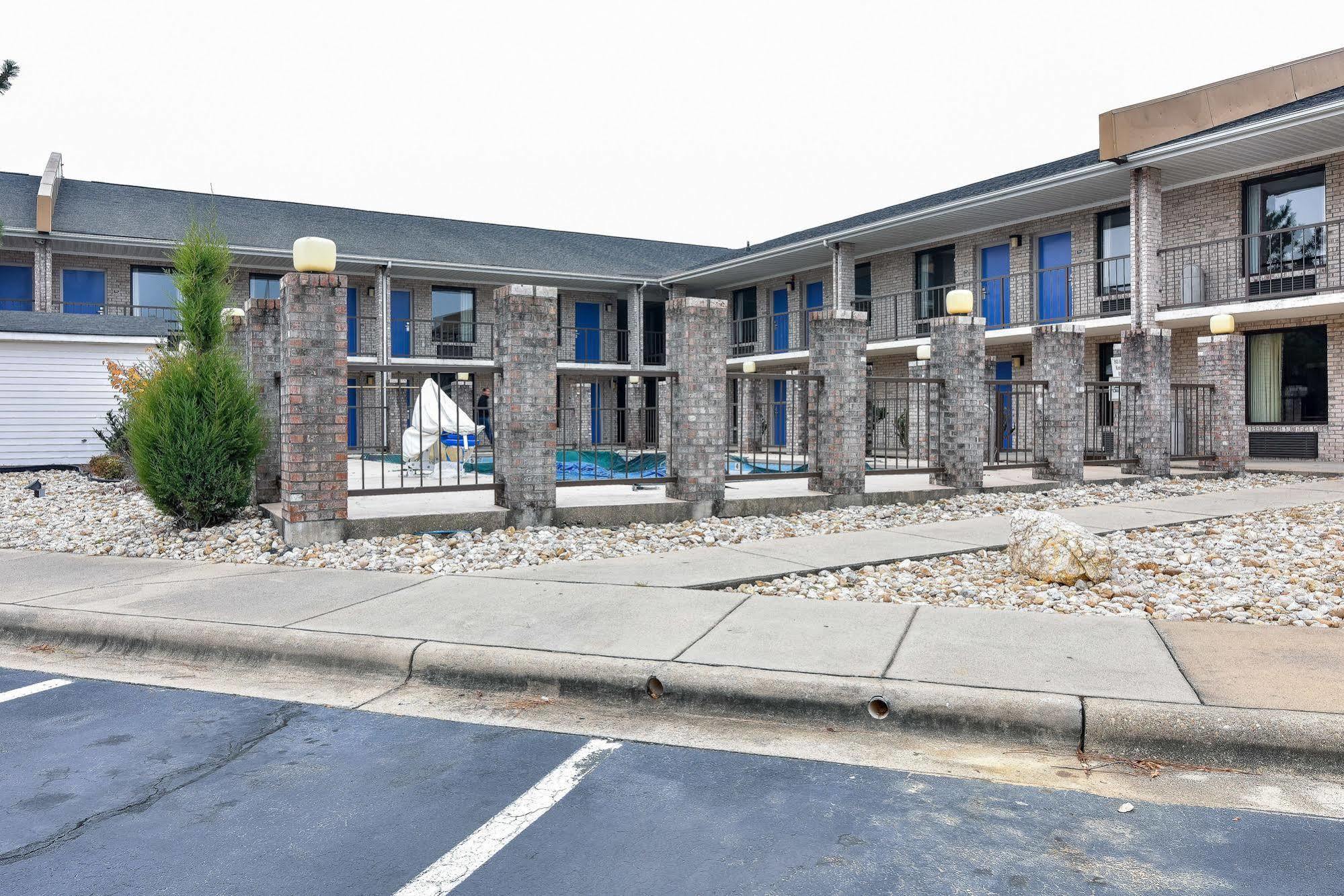 Motel 6-Kenly, Nc Εξωτερικό φωτογραφία