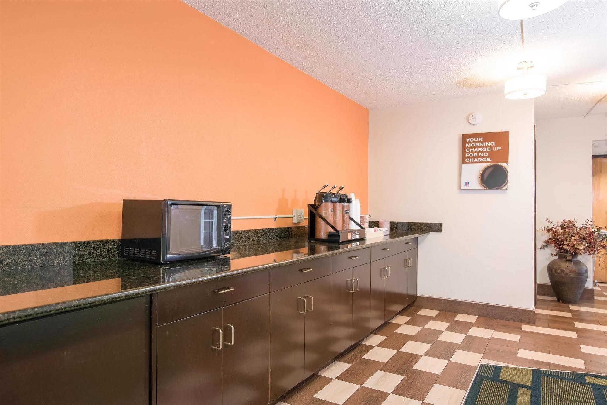 Motel 6-Kenly, Nc Εξωτερικό φωτογραφία