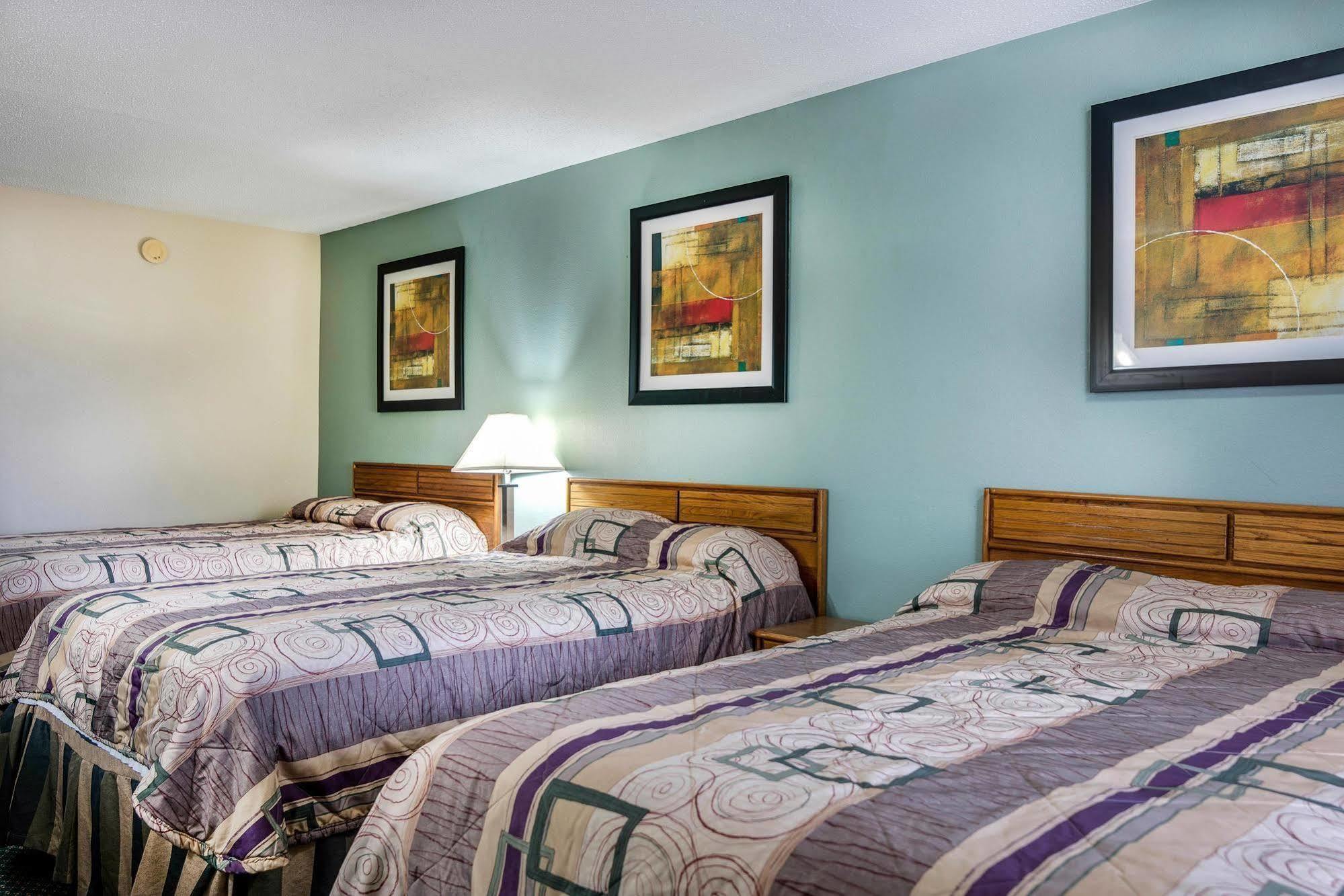 Motel 6-Kenly, Nc Εξωτερικό φωτογραφία
