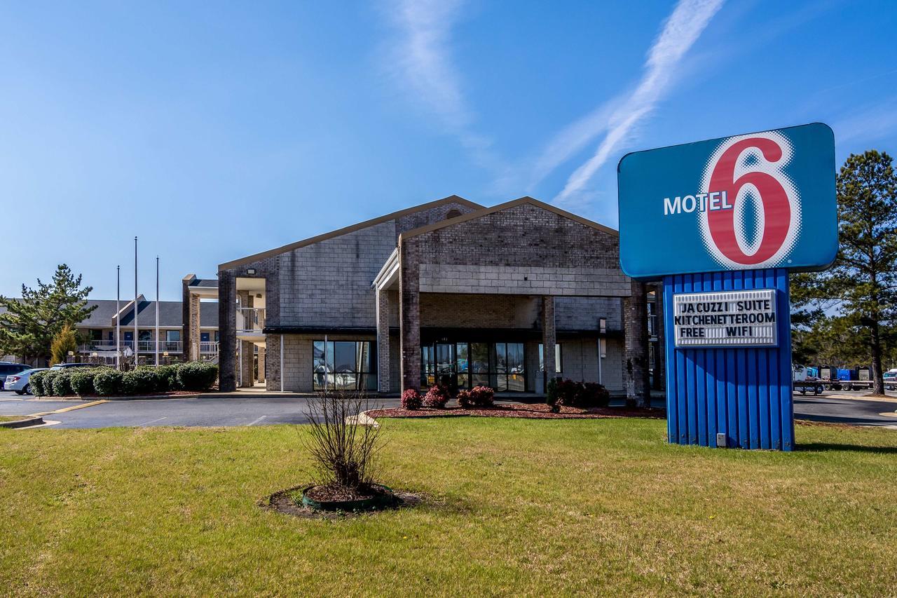 Motel 6-Kenly, Nc Εξωτερικό φωτογραφία